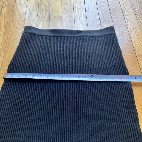 VIVIENNE TAM Size PM Black Ribbed Sweater Pencil Skirt - Picture 6 of 11